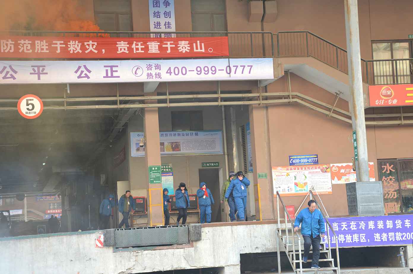 DSC_0064.jpg DSC_0064.jpg